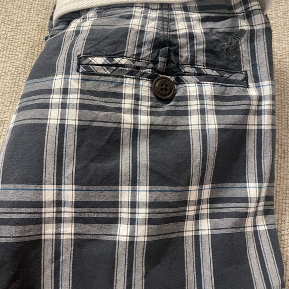 Men’s American Eagle Plaid Cargo Shortss Size 32 NWOT - Picture 3 of 4